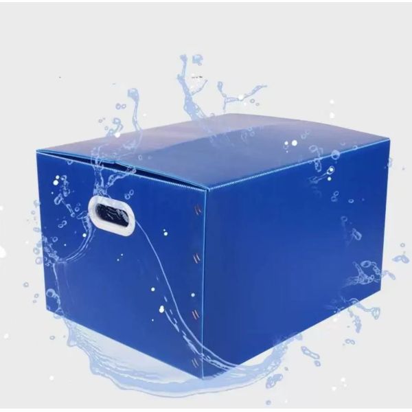 Waterproof And Plastic Corrugated Box For Packaging Needs