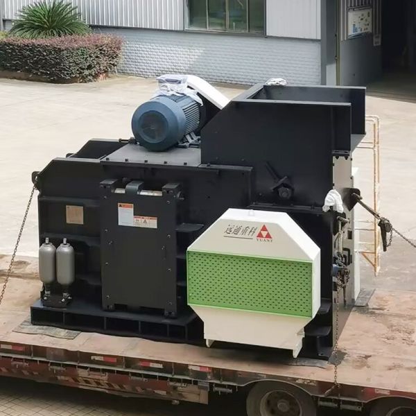Mobile High Capacity Cone Crusher Machine For Mines And Quarries