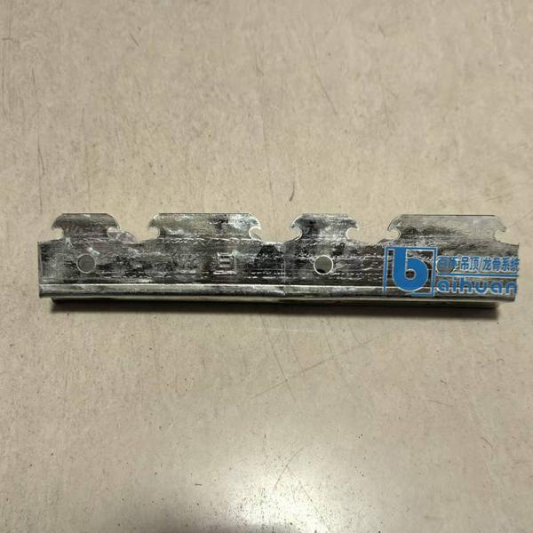 C/U Shape Anti Corrosion Metal Stud Framing Track Bolted Or Welded Installation Method
