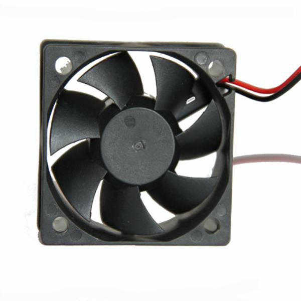 Sleeve Bearing Dc Exhaust Fan , Brushless Cooling Fan 5500RPM 5v 12v 24v 50*50*20mm