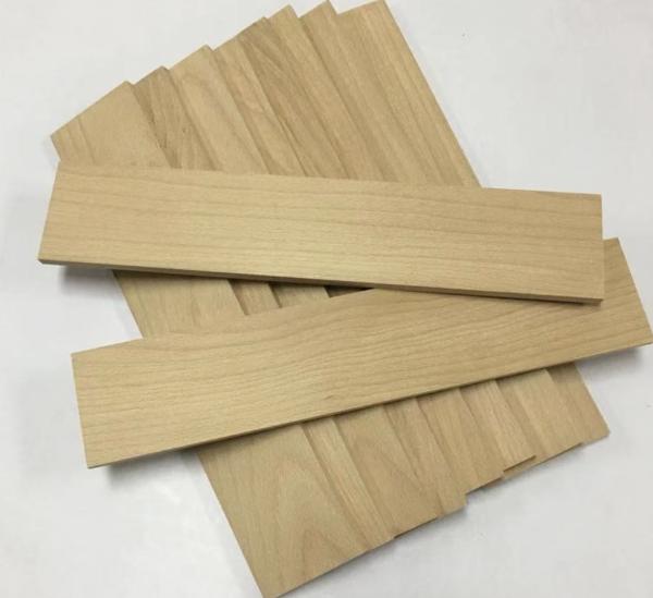 European Oak Flooring Wood Veneer Laminate Flooring 2200×205x1.2mm／3mm／5mm