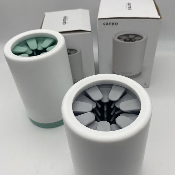 Limpiador de patas de perro de 360 grados Taza Blanca de silicona para perros