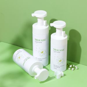 White transparent round foam pump bottle made of high-quality PET material with ergonomic pump head design and multiple capacity options for facial cleanser and body wash