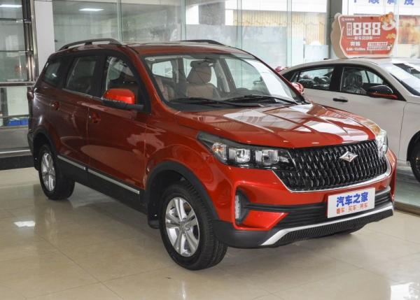 1.5L Large Space Gasoline SUV Multifunctional LHD 7 Seater Sports Car