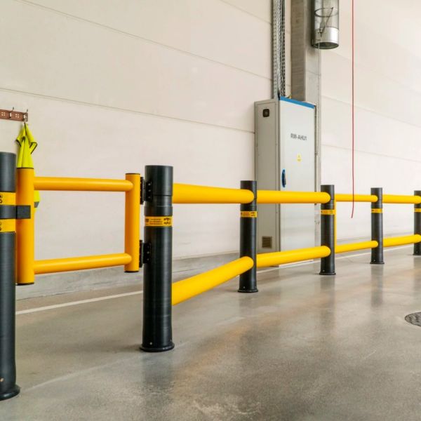 Warehouse Protective Flexible Barricades Polymer Guardrail