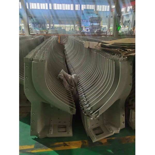 Truck Model Howo WG1642111010 Heavy Truck Body Parts for Transportation Vehicles