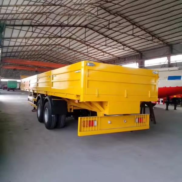 CIMC Cargo Semi Truck Trailer With 3 Axles 60-80t Fence Cargo Trailer Wall Sale of 4 Axles 3-4 Axles Fence Semi Trailer Truck