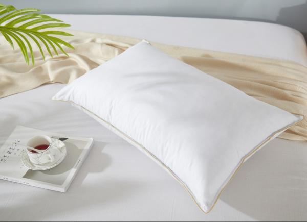 Breathable 100% Cotton Pillow Polyester Filling Silk Filled Pillows Machine Washable