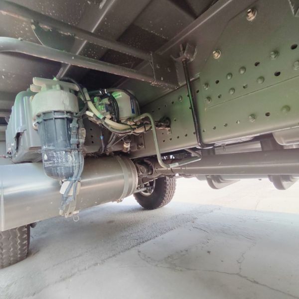 Sinotruk A7/T7 Heavy Duty 10/12 Wheeler Trucks Customized for Your Customer Requirements