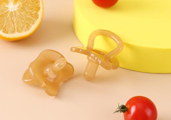Wholesale Newborn Soothing Dummy Nipple Soft Baby Teething Pacifier BPA Free Silicone Baby Pacifier