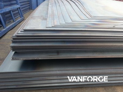 450HBW Abrasion Resistant Flat Heavy Steel Plate Excellent Weldability