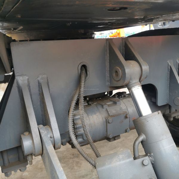 Excavateur DOOSAN DX60W abordable et économe en énergie pour le concassage des excavateurs manuels utilisés