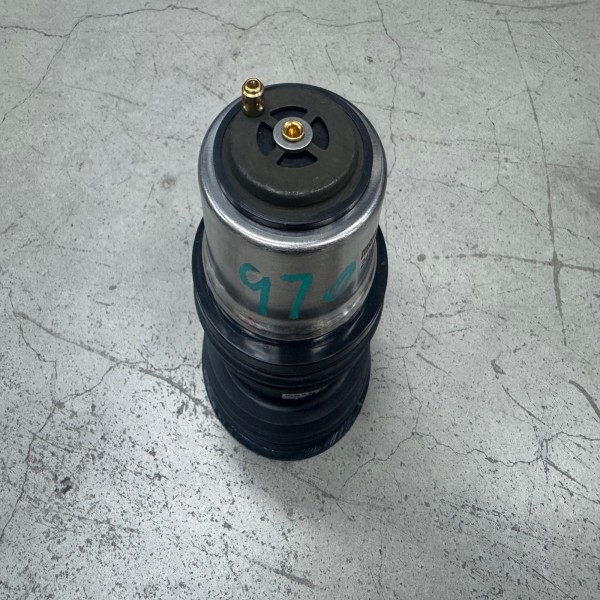 Classic High Quality Panamera 970.1.2 Turbo GTS 4S Front Engine Cooling Thermostat Support Water Pipe Valve  for Porsche