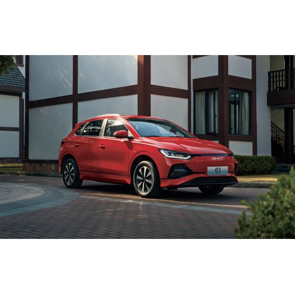 Fast Charging BYD Plug In Hybrid SUVS E2 7 Seater EV