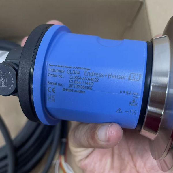 E+H CLS54-AVA4022 high-precision industrial inductive conductivity sensor