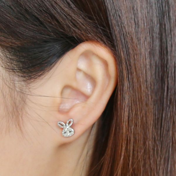 High quality cute gold earrings girl shiny rabbit stud earrings