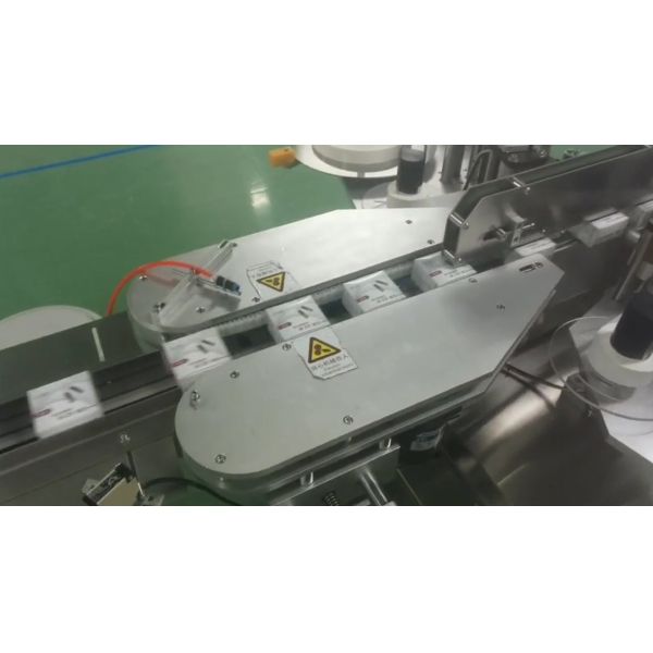 Automatic Double Side Labeling Machine for Small Screw Boxes with High-Precision Servo Labeling System
