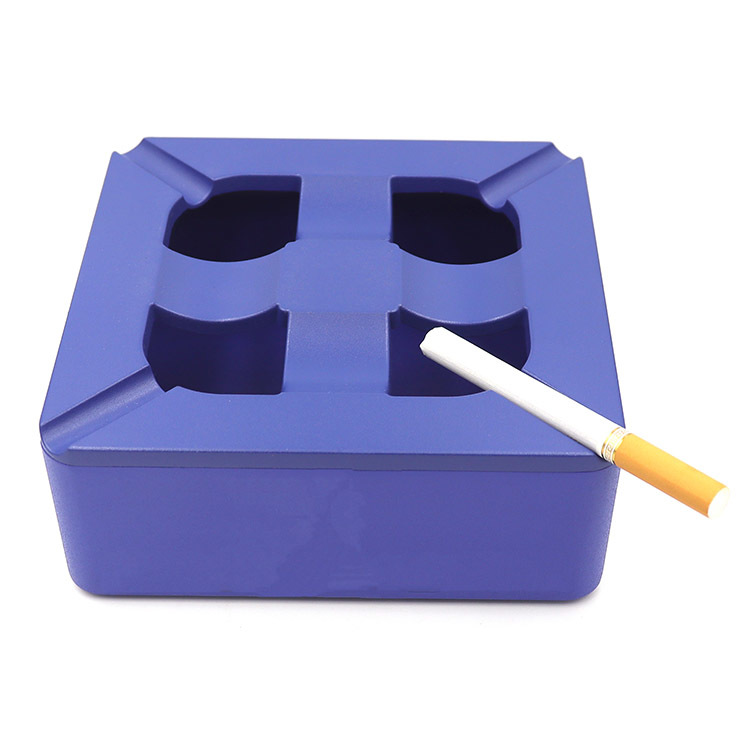 Square Matte Aluminum Alloy Metal Ashtray with Multi-Slot Design for Modern Decorative Storage in Home and Bars