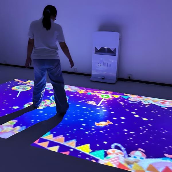 Mobile All-in-One Floor Projection Machine 4000 Lumens