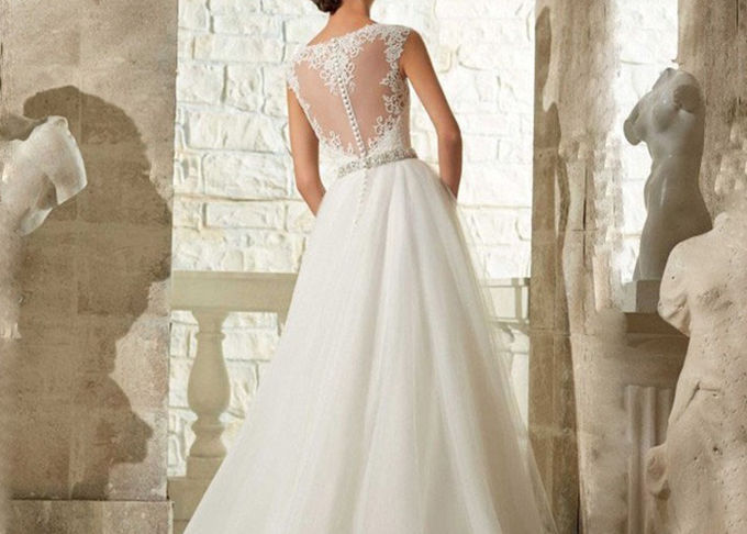 Organza A Line Lace Wedding Gown Backless Chest Heart Shaped Waist Beading