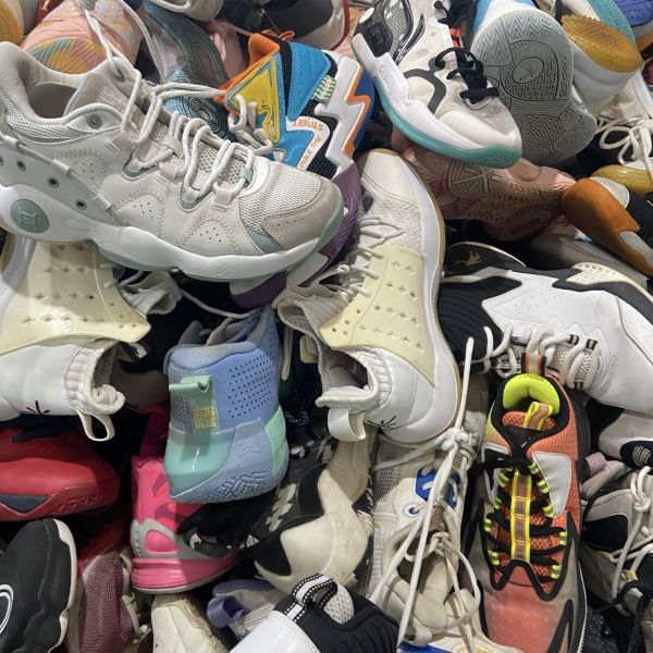 Original Chinese Used Brand Shoes Online Retailer Second Hand Women Basketball Shoes