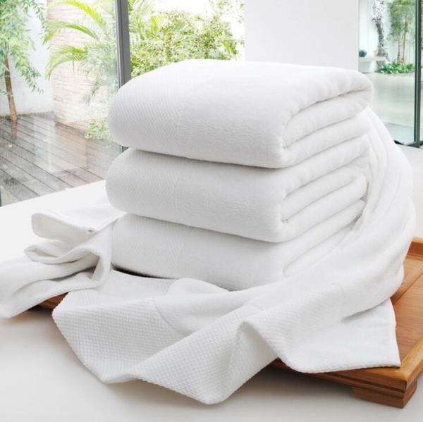 5 Star Hotel 32S Satin 100% Cotton Bath Towel 70*150cm, 600g for wholesale, logo embroidered acceptable