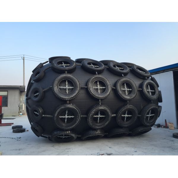 Marine Yokohama Pneumatic Rubber Fender 50Kpa