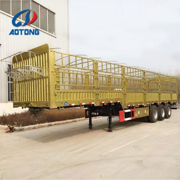 3 Axles Fencing Livestock Horse Carriage Semi Trailer in Liangshan With High Capacity