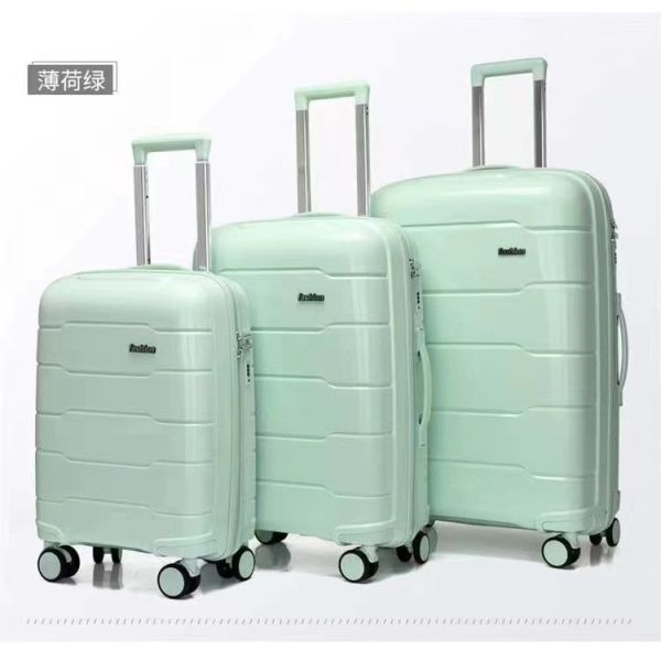 Waterproof Polypropylene Luggage Bags , Multifunctional Four Wheel Suitcase