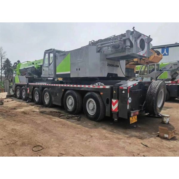2010 Zoomlion 180ton Mobile Crane Hydraulic Truck Crane All Terrain Hydraulic Mobile Crane Superlifte Crane