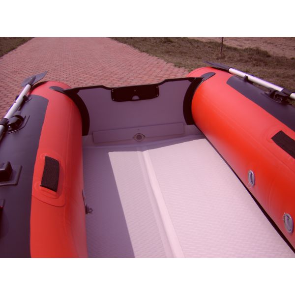 Modern Motorized Inflatable Boats Inflatable Sea Kayak For River Fishing