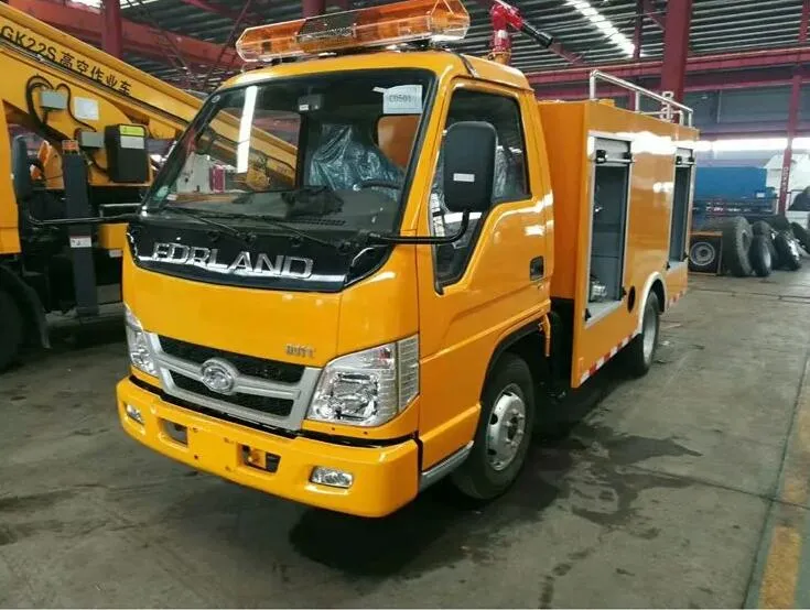 DONGFENG 4X2 Small Mini 3cbm Fire Engine Water Fire Fighting Truck