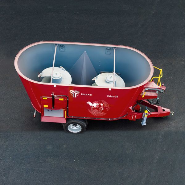 10000kg Weight TMR Mixer 20 Blades Auger Feed Wagon With High Flotation Tires