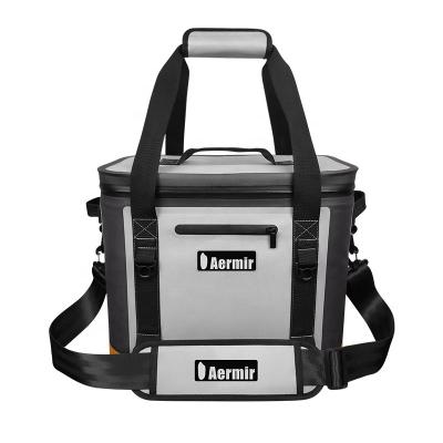 Square Airtight 20 Litre Cooler Bag For Outdoor Tourism Barbecue