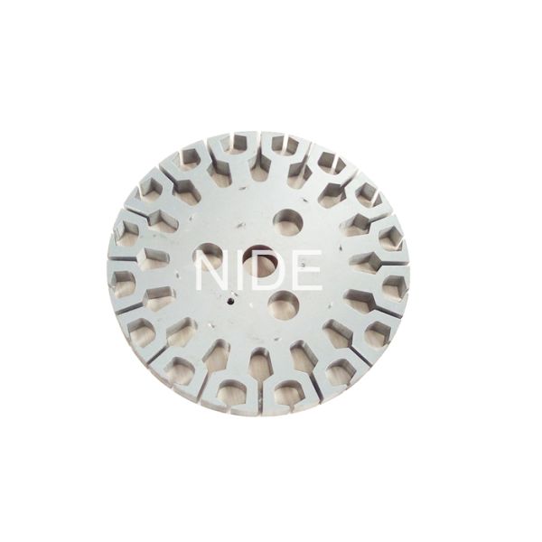 Estación de trabajo automática de la máquina de bobina de la fan de la armadura externa dos