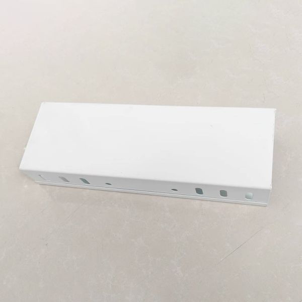 Goulotte à câbles perforée métallique industrielle 2-8m en acier galvanisé OEM ODM