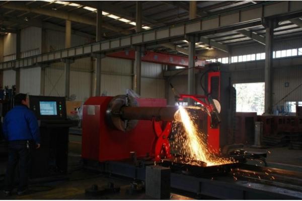 Tube /  Pipe 600mm CNC Hypertherm Plasma Cutter Five Axis Controlled