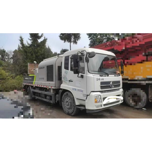 Camión bomba de línea usado Zoomlion 10020 de 2020, máquina de bombeo de hormig