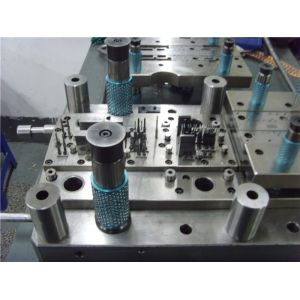 Two Row Cavity Stamped Sheet Metal Parts, Progressive Stamping Process 2mm Thickness