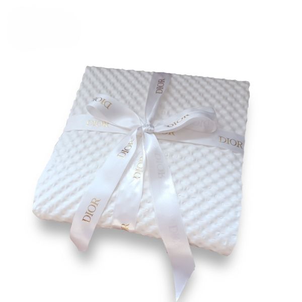 Pure White Bubble Paper Roll 30cm X 30m  Luxury Watches Packing Paper Roll