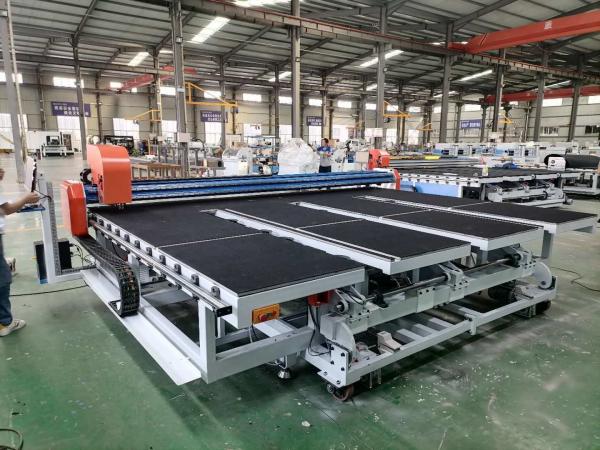 One Table CNC Flat Glass Cutter with Horizontal Structure and Grinding Head Number Cutter