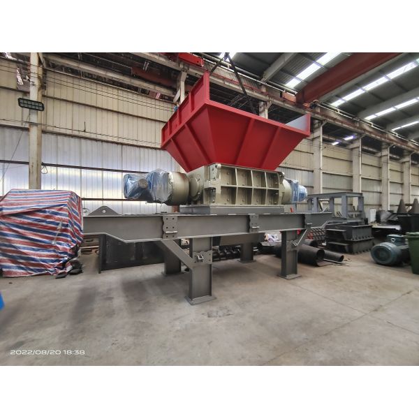 Powerful Shredder for Wood Wheat Corn and Crop Straw Storage Material Direct Supply