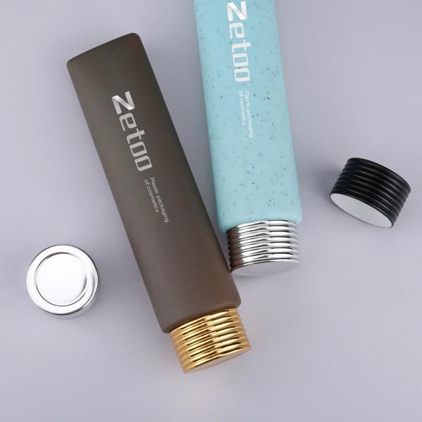 Soft Touch Plastic Cosmetic Bottle Customized Makeup Empty Bottle 120ml