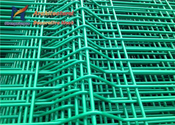 O fio de metal amarelo Mesh Fence 50mm 200mm 3d curvou o cargo do pêssego do quintal