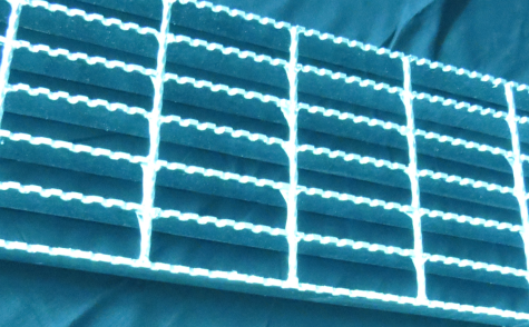 T1 Welding Galvanized Steel Stair Treads Serrated Stair Treads