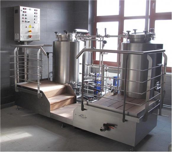Steam Heating 100L Pilot Brewing Equipment With Glycol Cooling System ISO / CE