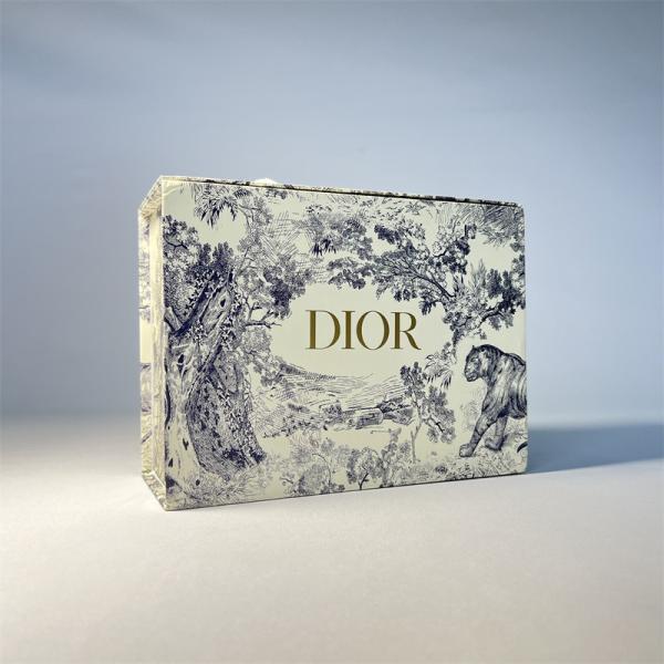 OEM Luxury Cosmetic Packaging Boxes Pantone Color CMYK Gift Box With Ribbon Handle