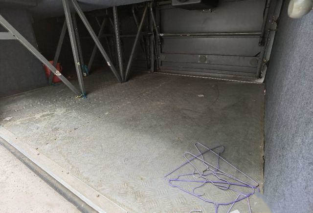 Привод Yutong первого класса правый везет тренера на автобусе двигателя зада ZK6122H 51 Seater роскошного