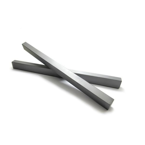 Custom Cemented Carbide Tips High Impact Resistance For Sand Making Machine