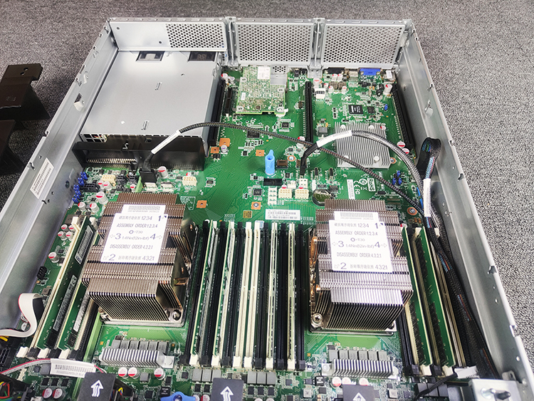 Маршрут сервера шкафа сервера памяти 2U процессора 512GB Inspur SA5212M5 Intel Xeon высокой эффективности двойной сервер